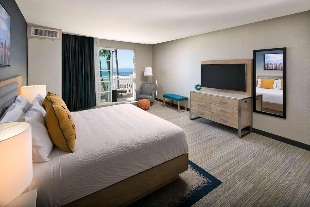 Inn At The Pier Pismo Beach, Curio Collection By Hilton Ruang foto