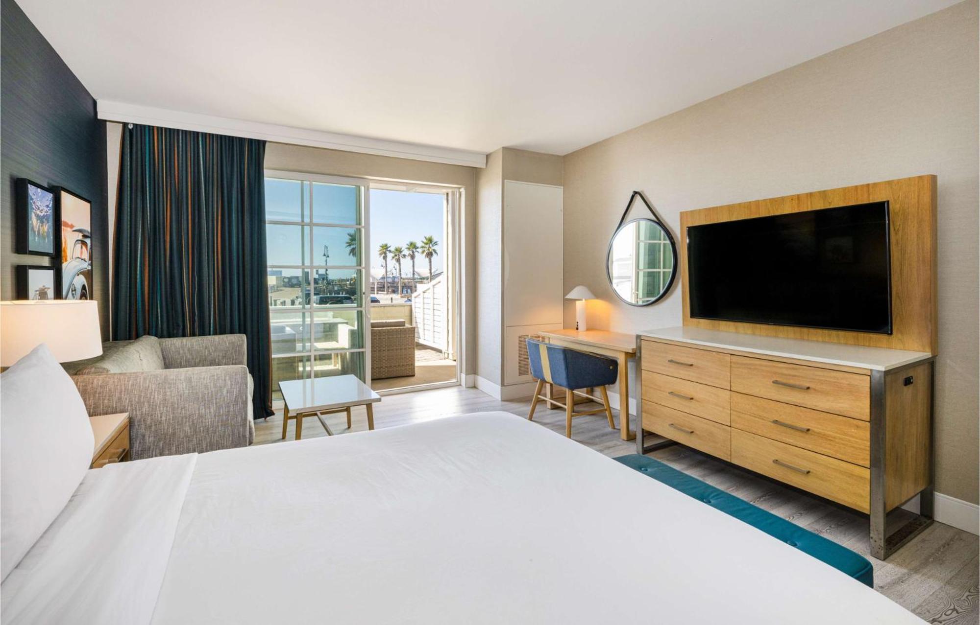 Inn At The Pier Pismo Beach, Curio Collection By Hilton Bagian luar foto